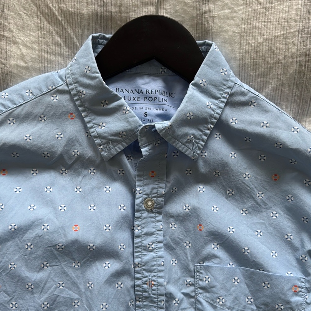 Banana republic Luxx Poplin slim fit button up shirt size small